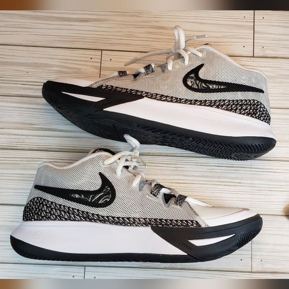 Nike Kyrie Flytrap 6 Air Zoom men's size 7.5 (sa201) - Picture 1 of 15